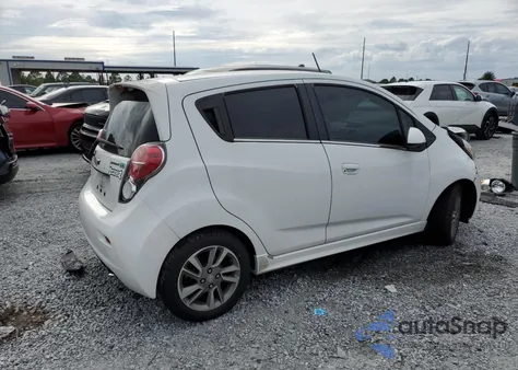 2016 Chevrolet Spark Ev 2Lt z USA, uszkodzony, nr VIN KL8CL6S01GC575715